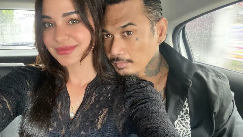 Bebas Hari Ini, Jerinx SID Disambut Istri dan Para Sahabat. (instagram.com/ncdpapl)