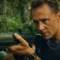 Tom Hiddleston dalam Kong: Skull Island. (Screen Rant)
