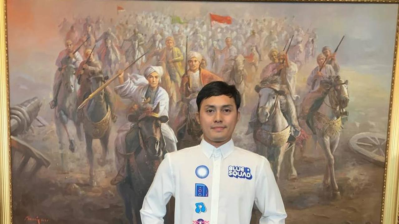 Bacaleg PAN sejak pertengahan 2023, Fadel mulai kampanye di berbagai wilayah Provinsi Banten, didampingi oleh istri setianya, Muzdalifah.<br>