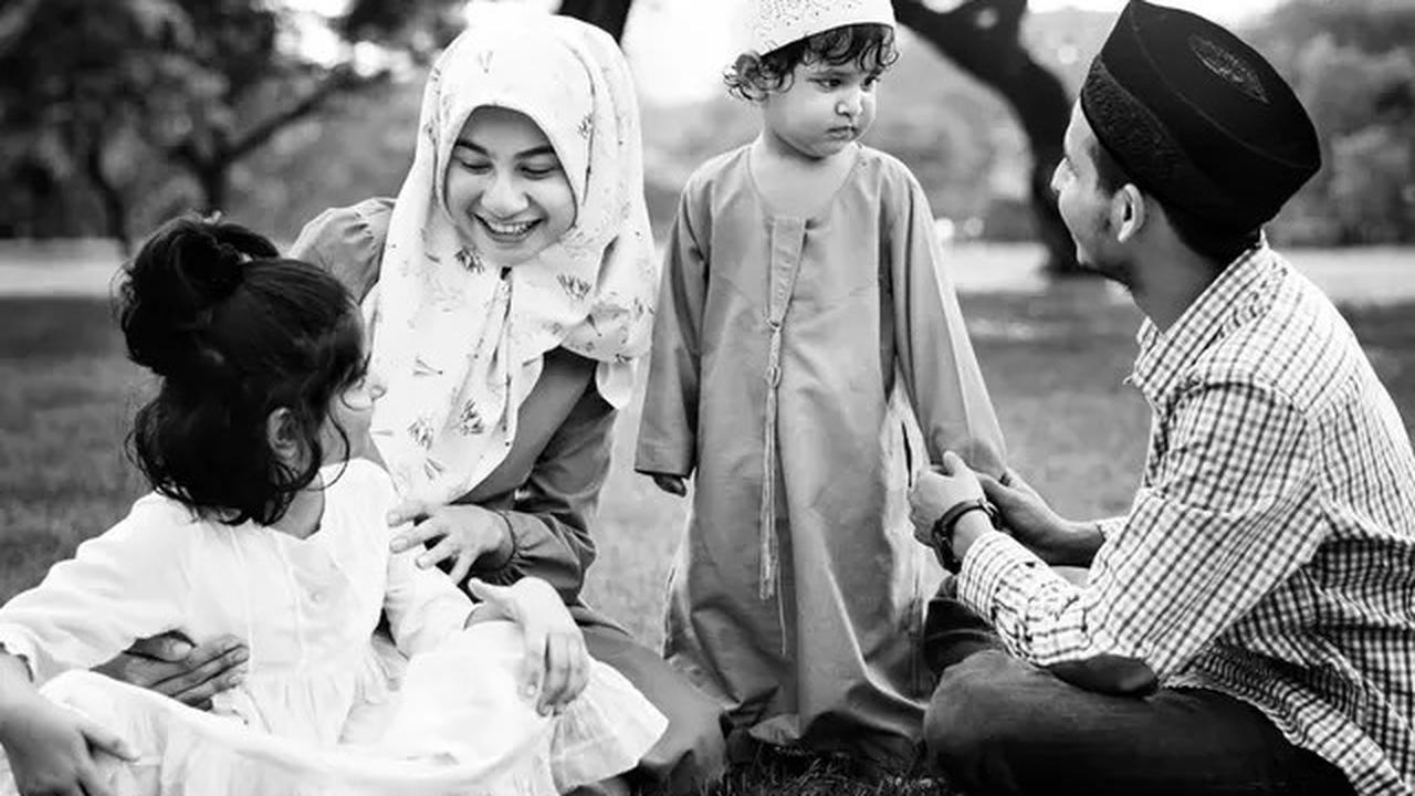 7 Ide Foto Keluarga yang Instagramable Saat Lebaran, Tampilkan Keakraban di Hari Raya