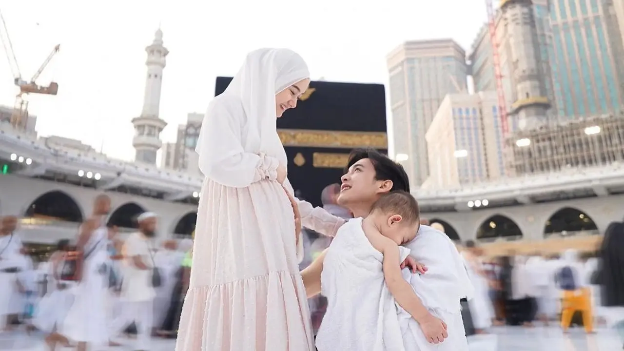 Dinda Hauw hamil lagi