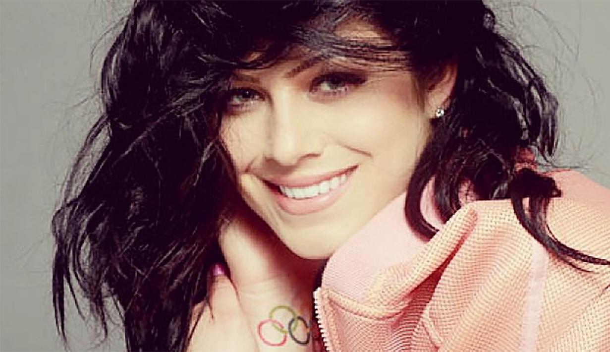 Wanita cantik ini sudah membela Kanada sebanyak 71 kali sejak 2008. (Bola.com/Instagram/Jonellefiligno)