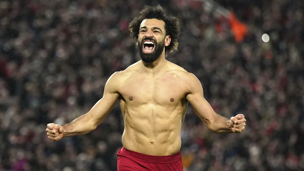 Foto: Sumbang Brace saat Hancurkan MU, Mohamed Salah Catatkan Diri Jadi Pencetak Gol Terbanyak Sepanjang Masa Liverpool