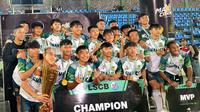 SMAN 4 Bandung berhasil menjadi juara Ladang Selatan Football Championship 2026. (Bola.com/Erwin Snaz)