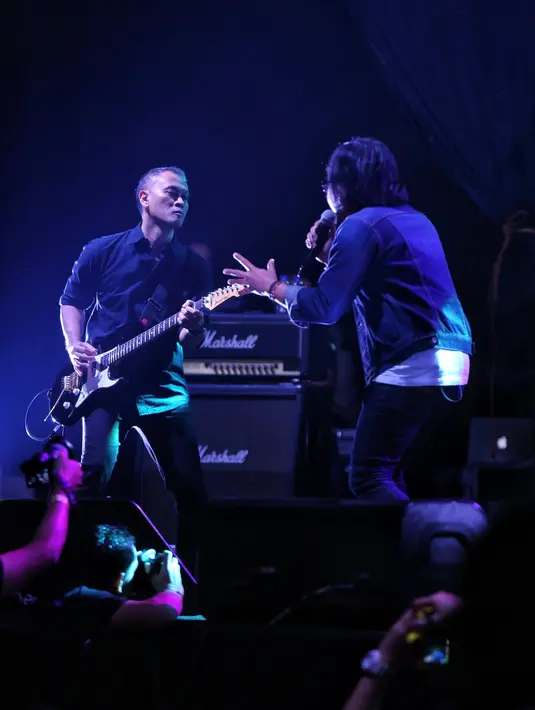 Dewa 19-Festival Mesin Waktu 2019 (Adrian Putra/Fimela.com)