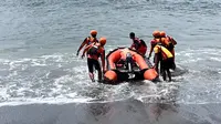 Aksi Heroik Berujung Duka, Niat Selamatkan Teman, Agus Malah Hilang Terseret Arus Pantai Purnama