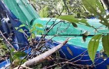 Proses Evakuasi Bangkai Helikopter Jatuh di Kalsel Berlangsung Dramatis di Tengah Guyuran Hujan