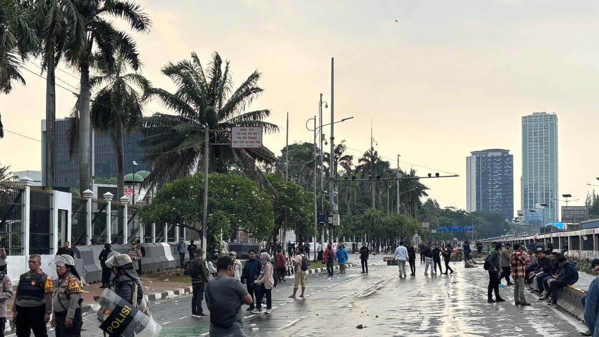 Deretan Penyakit Korban Demo Jakarta: Infeksi Mata, Sesak Napas, hingga Cedera Kepala