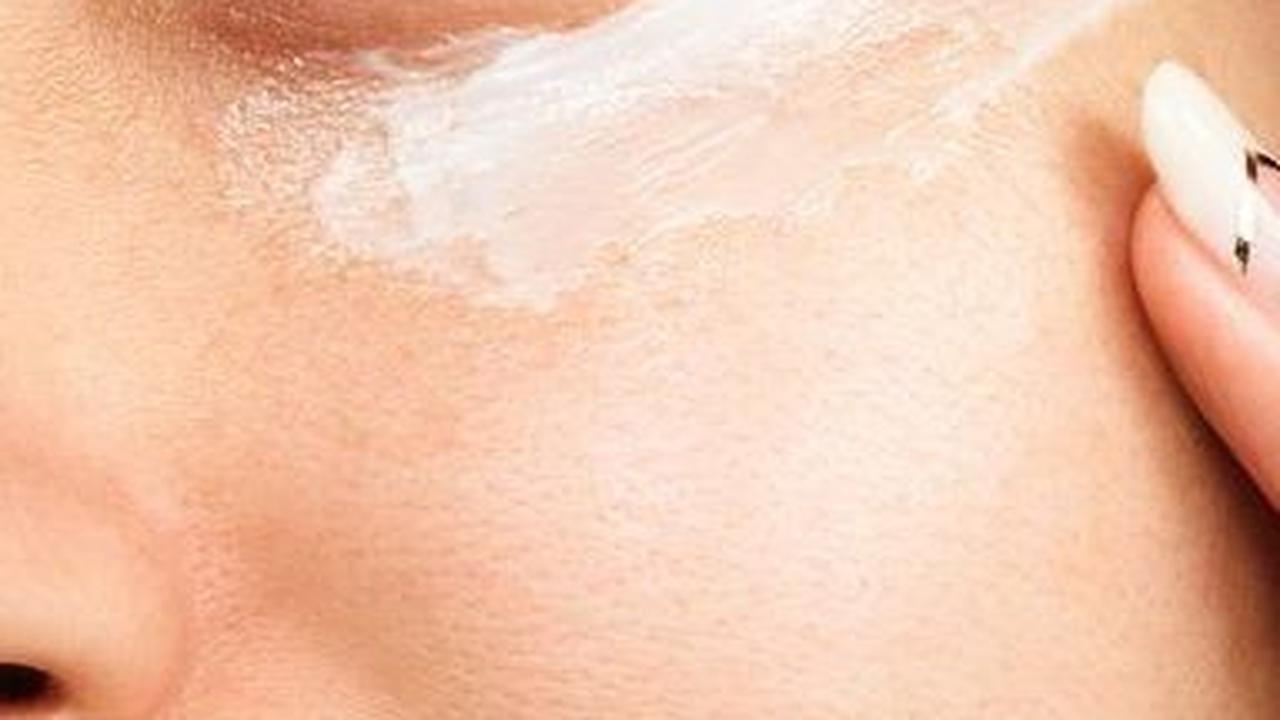 <b>Pilih Eye Cream dengan Aplikator untuk Sensasi Dingin pada Mata</b>