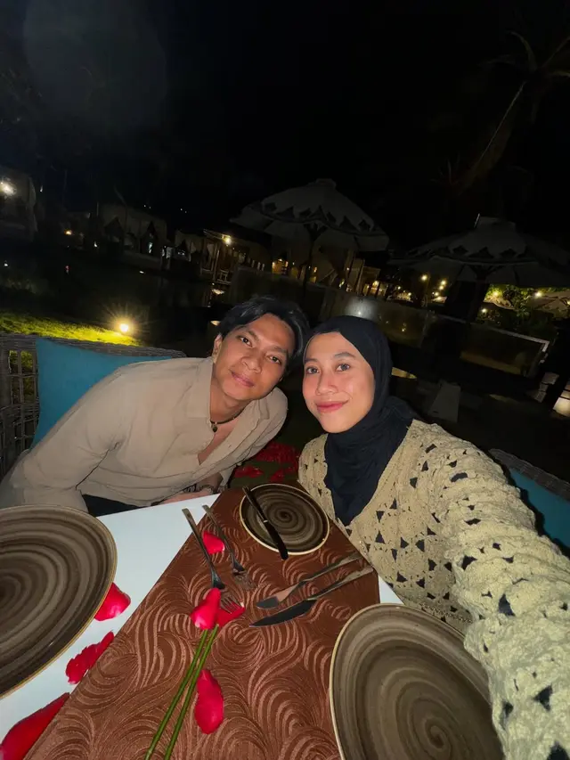 Potret Romantis Megawati Hangestri dan Dio Novandra Honeymoon di Bali, Andalkan Kemeja dan Sling Back Louis Vuitton