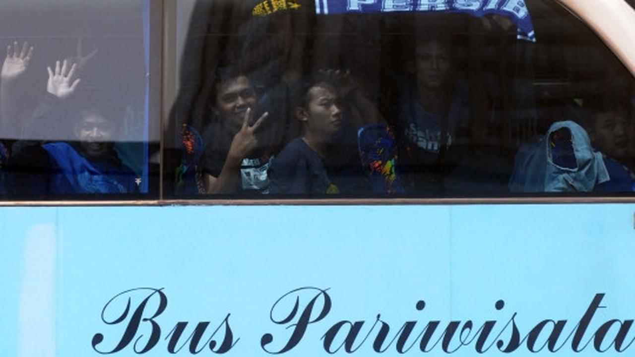Rombongan Bobotoh tiba di Polda Metro Jaya