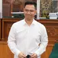 Ekspresi terdakwa kasus dugaan perintangan penyidikan pada kasus pembunuhan Brigadir Yosua, Irfan Widyanto usai menjalani sidang putusan di Pengadilan Negeri Jakarta Selatan, Jumat (24/2/2023). Vonis ini lebih ringan dari tuntutan jaksa penuntut umum (JPU) terhadap peraih Adhi Makayasa itu. Sebelumnya, JPU menuntut hukuman selama satu tahun penjara. (Liputan6.com/Herman Zakharia)