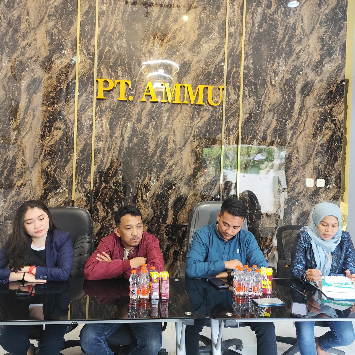 Suami Bos Skincare Mira Hayati Beri Kabar Kondisi Istrinya Dibantarkan di RS Wahidin Makassar