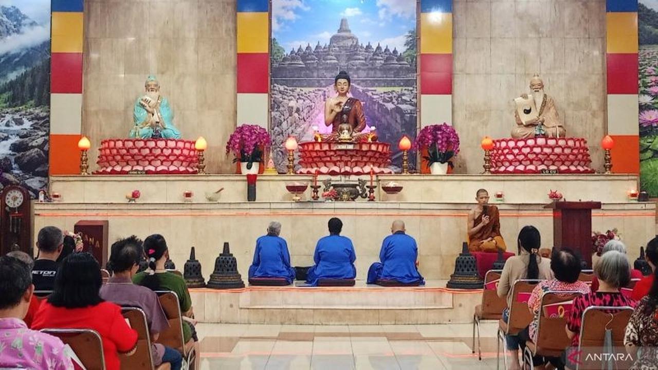 Vihara Silaparamita Jaktim Matangkan Persiapan Imlek 2026, Fokus pada Kebersihan dan Kebersamaan