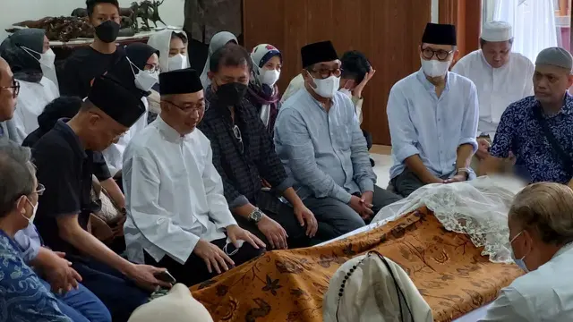 Eks Menkes Achmad Sujudi meninggal dunia