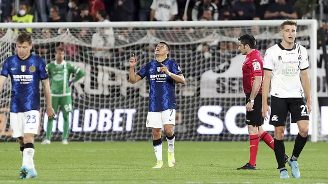 FOTO: Kalahkan Spezia, Inter Milan Sempat Puncaki Klasemen Serie A