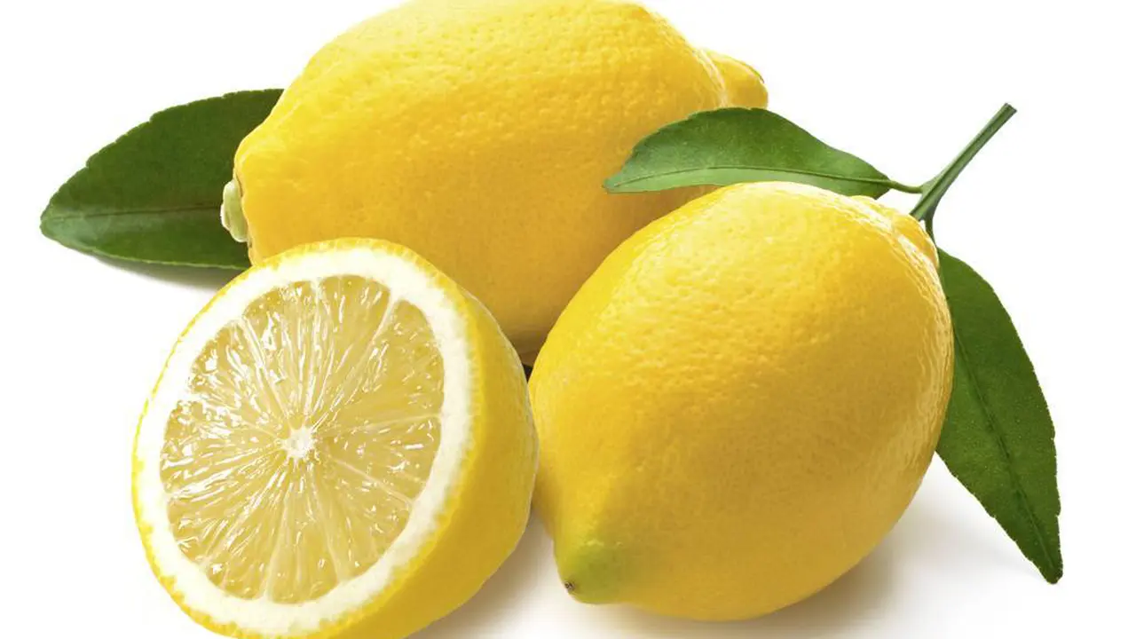 3 Cara Hilangkan Hitam di Leher dengan Lemon, Mudah Kok!