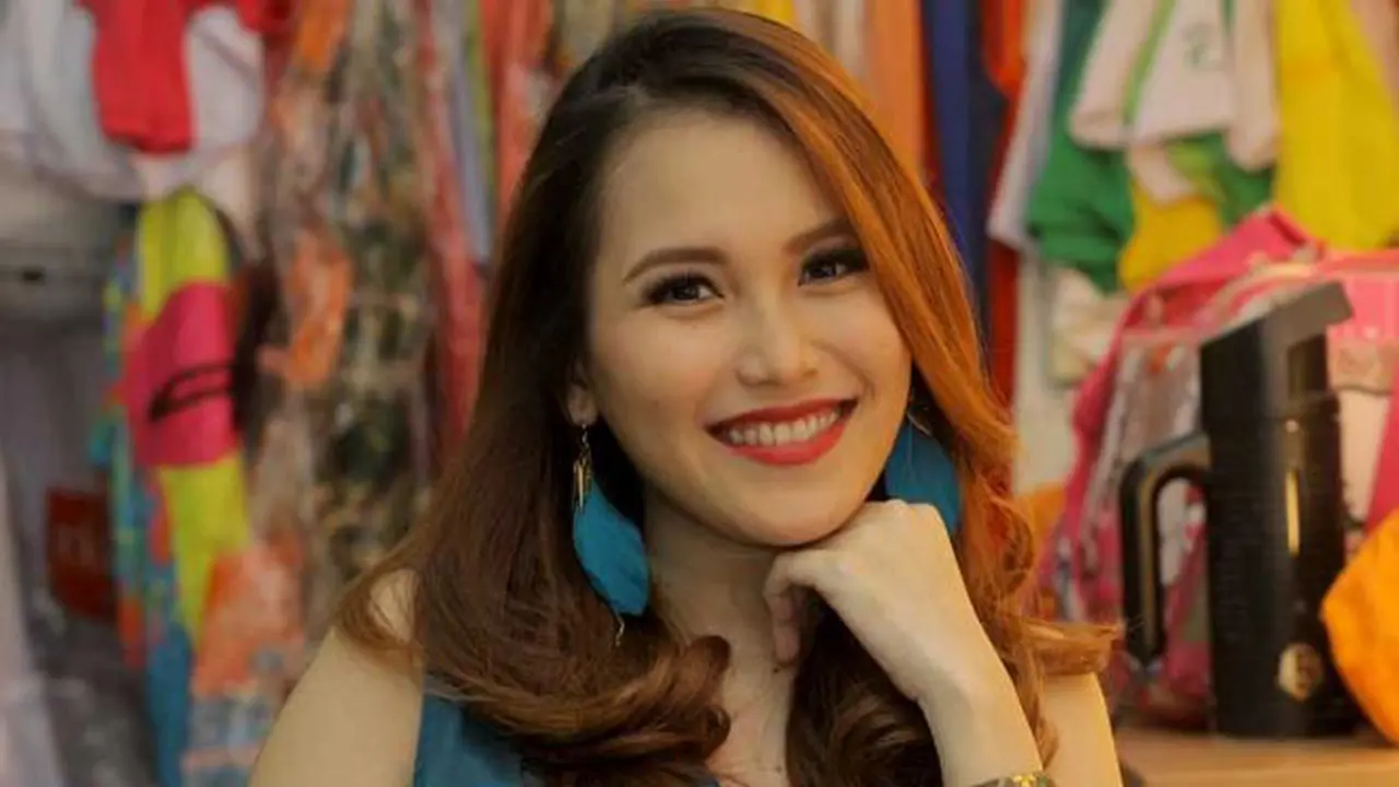[Bintang] Ayu Ting Ting