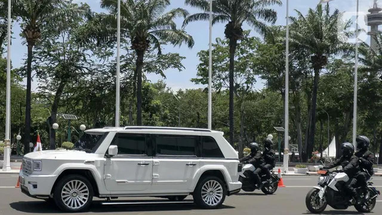 Prabowo Ungkap Alasan Suka Pakai Mobil Warna Putih