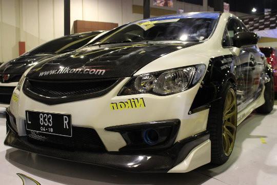 Honda Civic Nikon