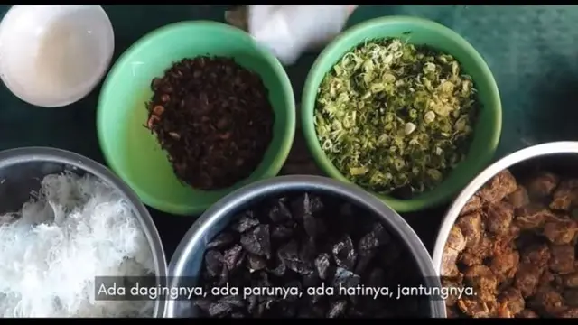Jokowi Bagikan 3 Rekomendasi Kuliner Legendaris di Makassar