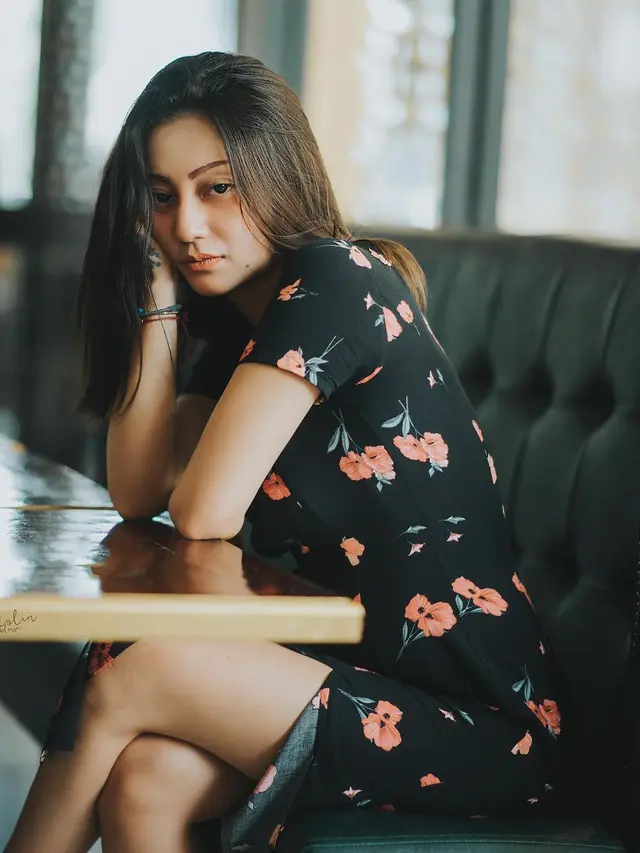 Potret Cantik Chagii Amelia, Selebgram yang Digrebeg di Hotel Bareng Ridho Illahi