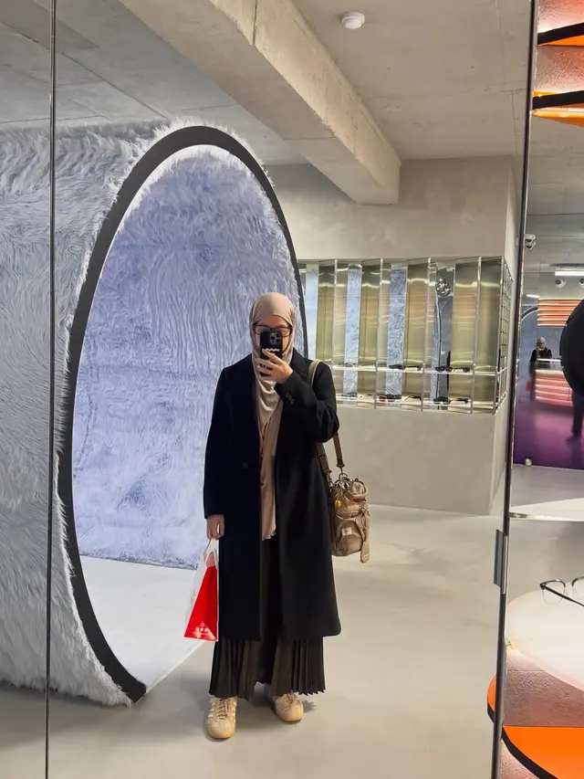 Gaya Layering Natasha Rizky Liburan Musim Dingin ke Korea Selatan, Hangat dan Effortless Bareng Tiga Anak