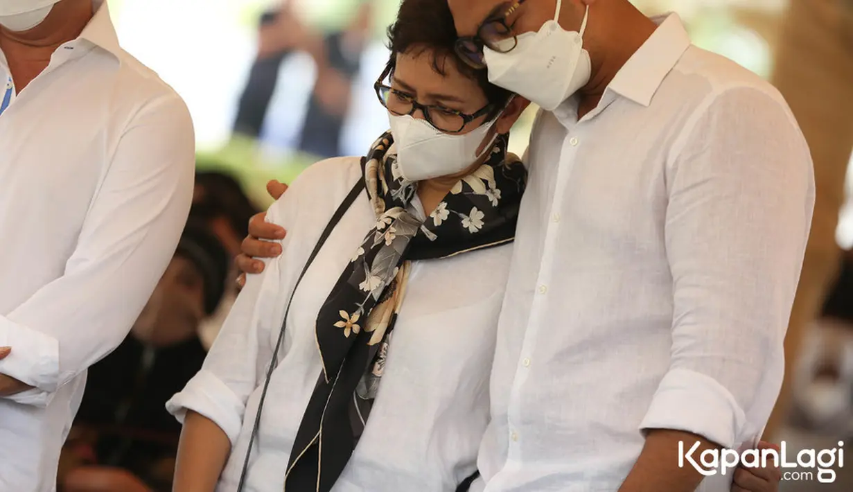 Pemakaman Maura Magnalia Putri Nurul Arifin (Budy Santoso/©KapanLagi.com)