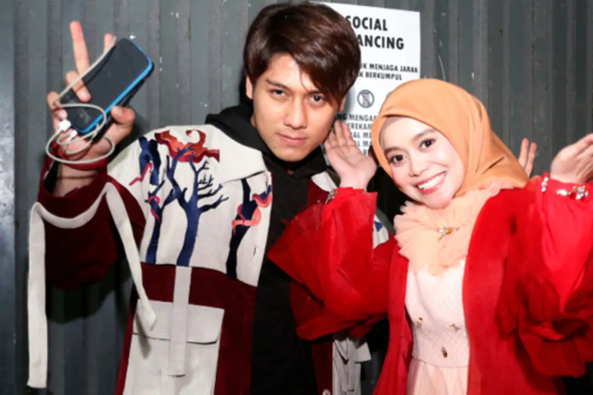 Rizky Billar - Lesti Kejora (Kapanlagi/ Muhammad Akrom Sukarya)