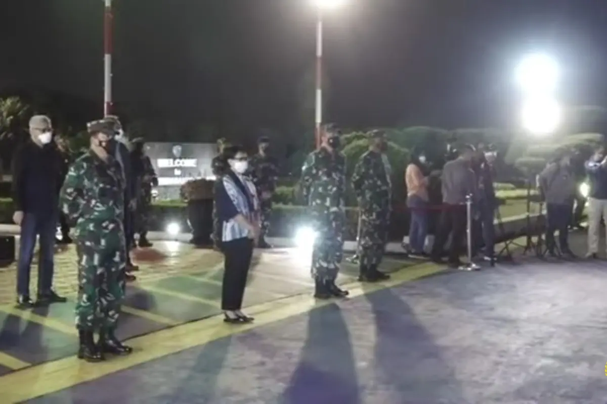 Kedatangan WNI dari Afghanistan yang dievakuasi oleh tim gabungan Kemlu, TNI dan BIN. (Screen Grab)