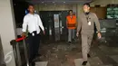 Tersangka Fahmi Darmawansyah tertunduk lesu usai menjalani pemeriksaan di KPK, Jakarta, Selasa (31/1). Dalam kasus suap Bakamla KPK telah menetapkan empat orang sebagai tersangka. (Liputan6.com/Helmi Afandi)
