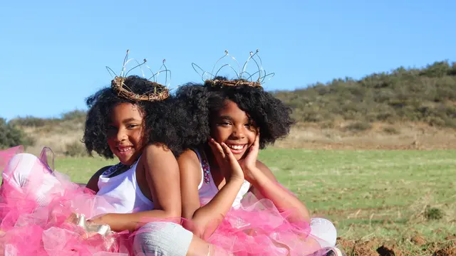 Asah Kreativitas si Kecil Lewat Role Play dengan Makeup Khusus Anak