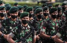 Perwira TNI Jalani Tugas Kemanusiaan, Penuh Kasih Sayang Peluk Anak-anak di Lebanon