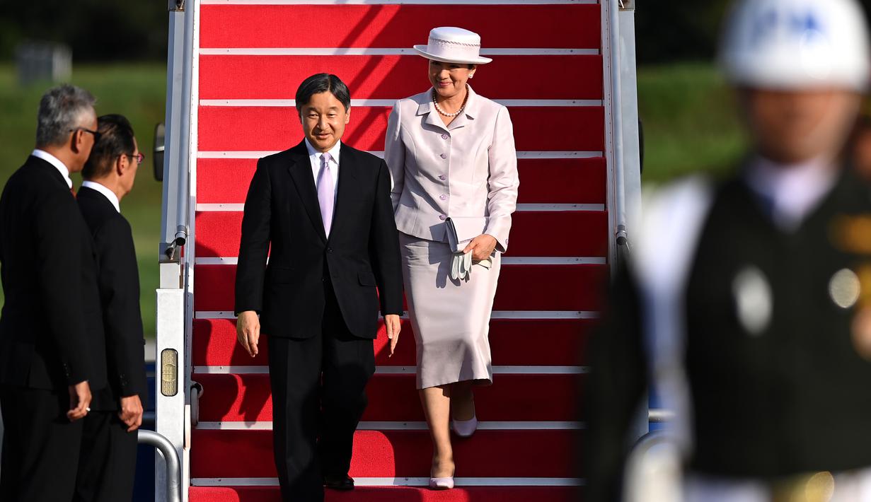 Rencananya, Naruhito juga akan berkunjung ke Yogyakarta. (ANTARA FOTO/POOL/Sigid Kurniawan)