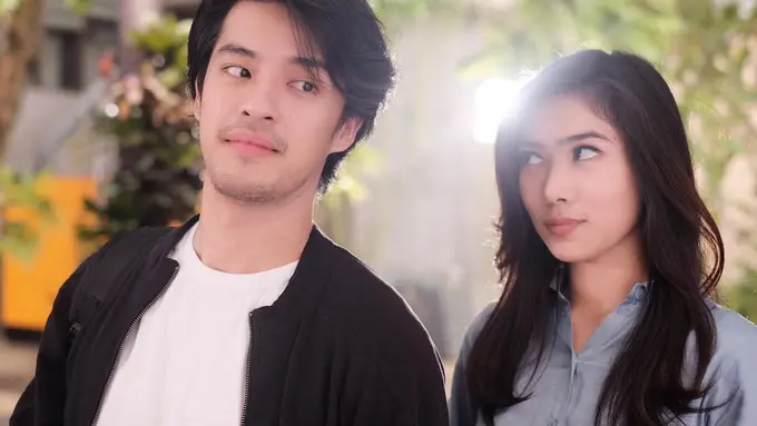 [Bintang] Senyum Morgan Alihkan Dunia Isyana, Ini Bukti Cewek Klepek-klepek