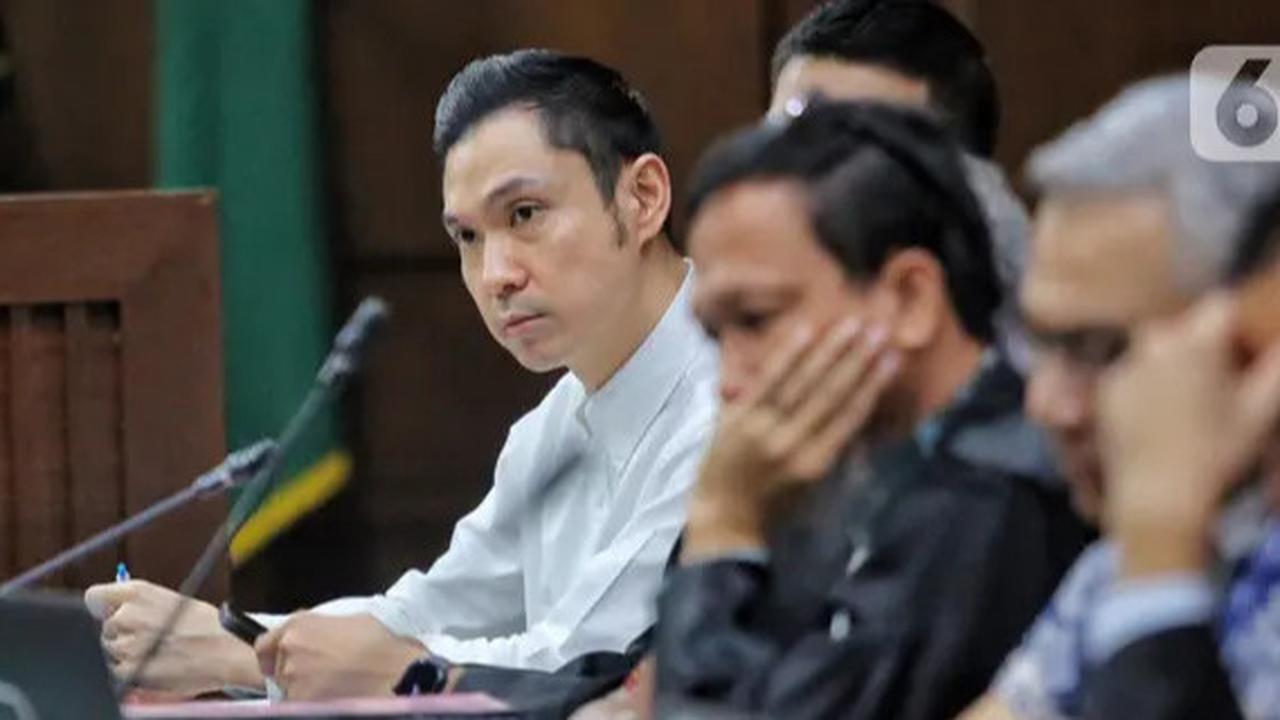 Fantastis, Harvey Moeis Kirim Rp400 Juta Buat Adik dan Ipar Sandra Dewi untuk Hadiah Natal