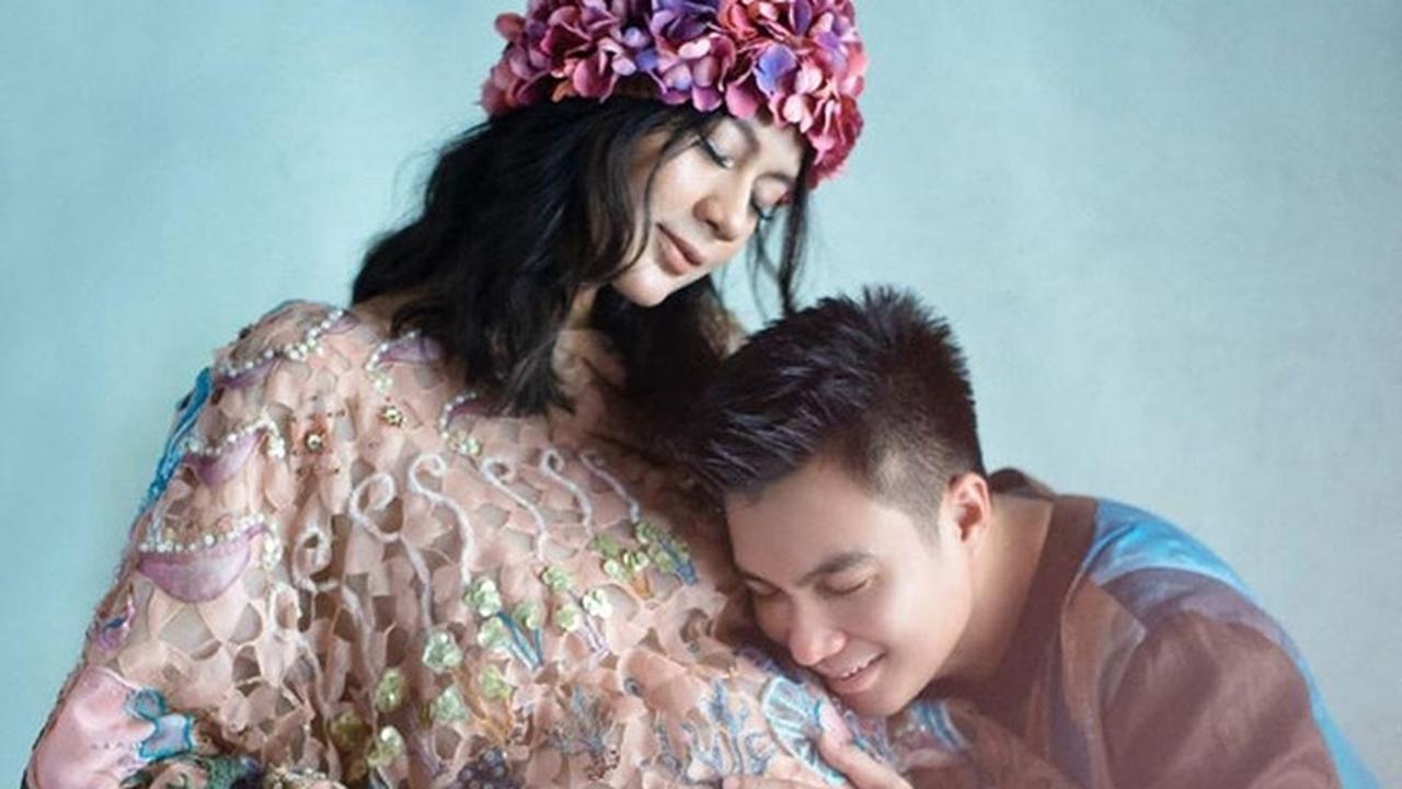 6 Pesona Maternity Shoot Paula Verhoeven, Cantik dengan Konsep Bunga