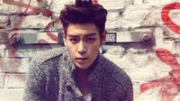 Kondisi Membaik, T.O.P Big Bang Sudah Bisa Berjalan