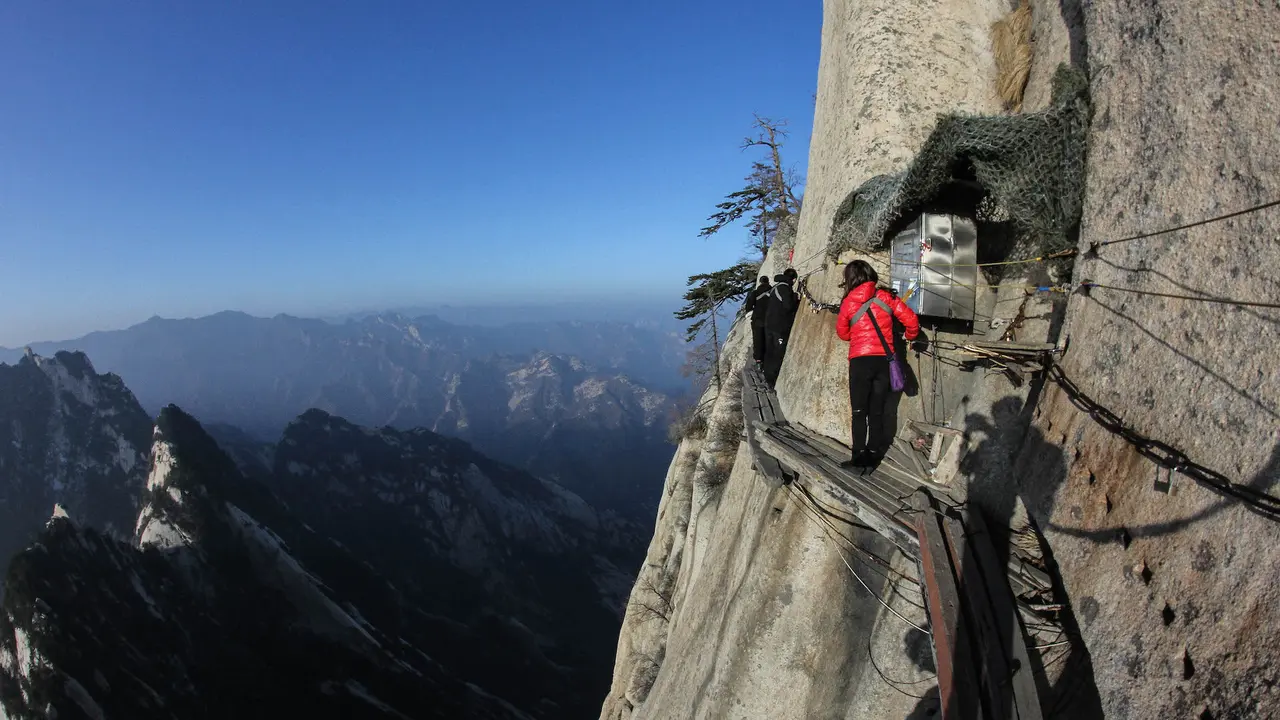 Gunung Huashan