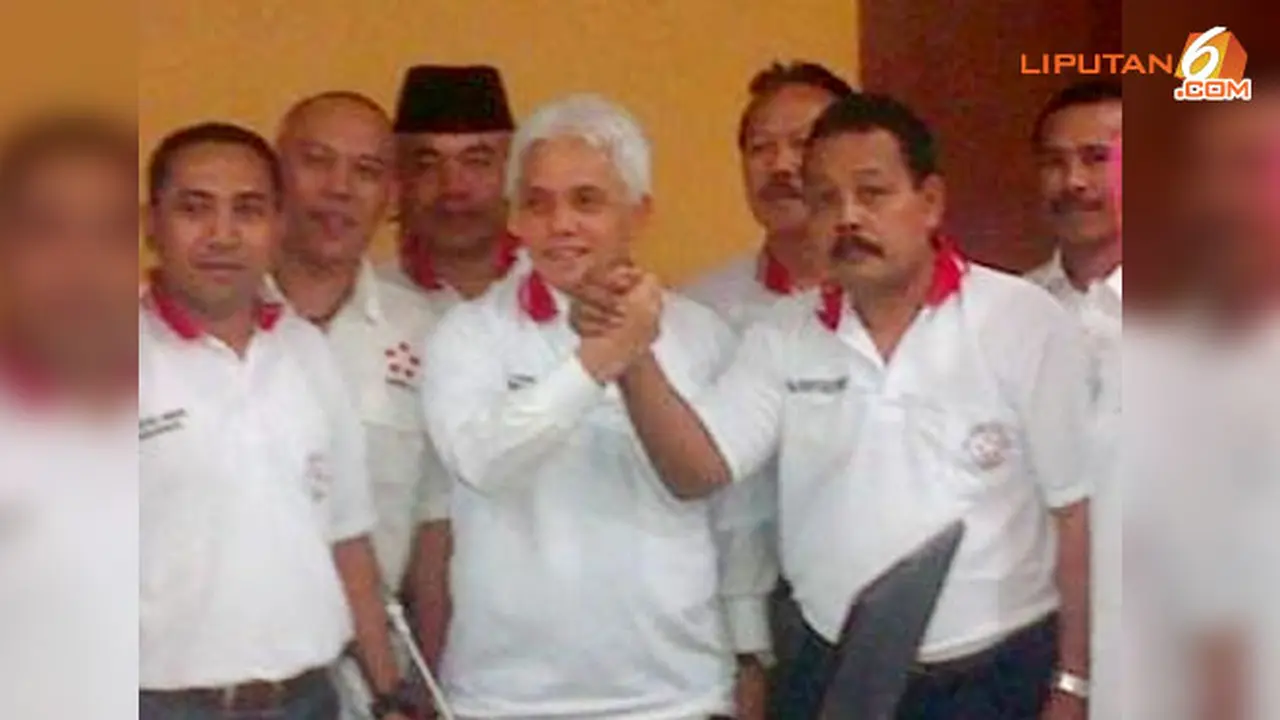 hatta-relawan-130628c.jpg