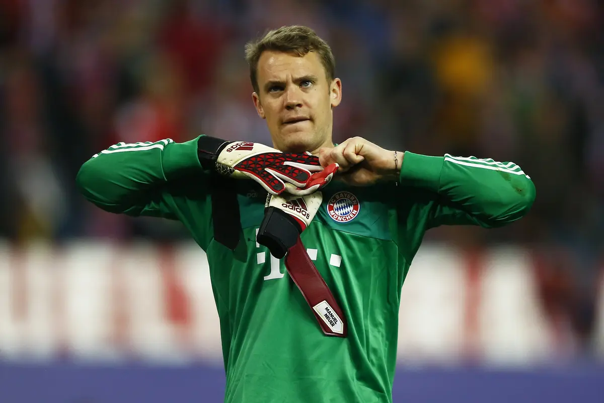 Kiper Bayern Muenchen Manuel Neuer (Reuters)