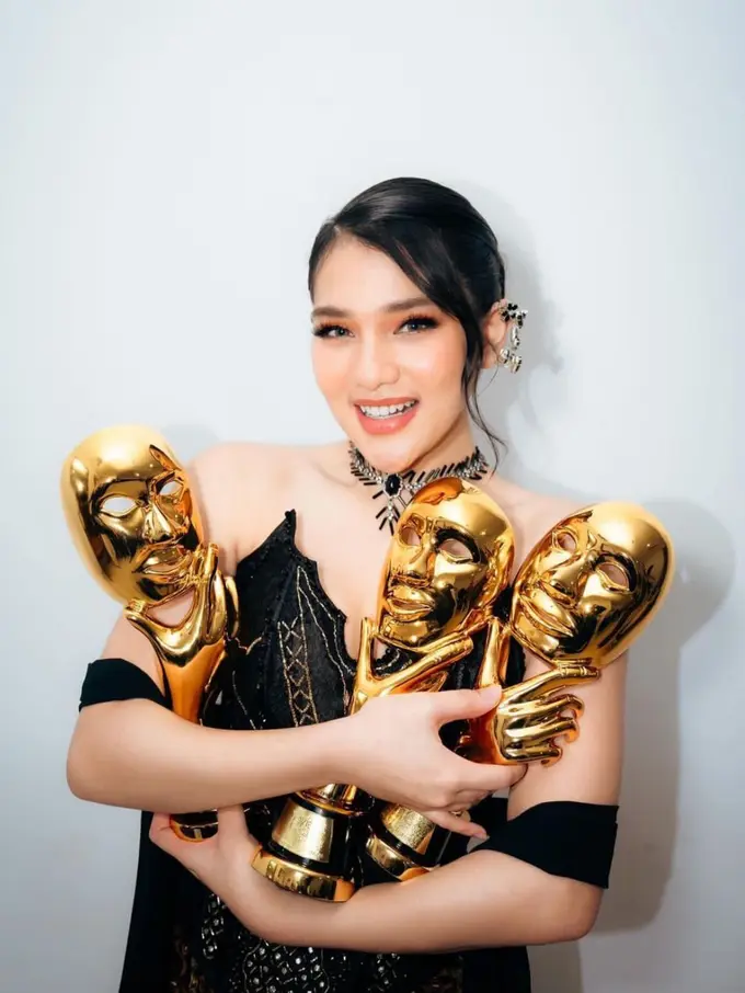 Davina Karamoy Raih 3 Penghargaan di IMA Awards 2024 (Instagram/@davinaakaramoy)