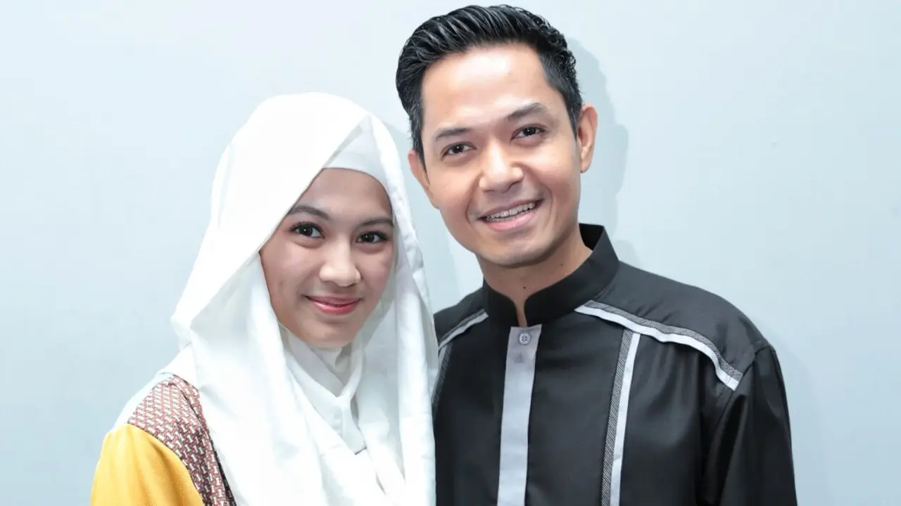 [Bintang] Dude Harlino dan Alyssa Soebandono