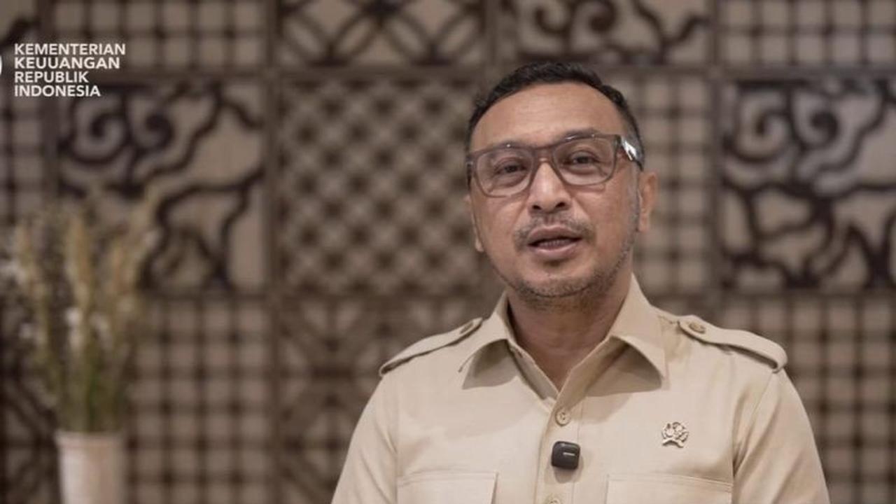 Wamenbud Giring Ganesha Saksikan Puncak Tabuik Pariaman 2026, Dorong Pengakuan UNESCO