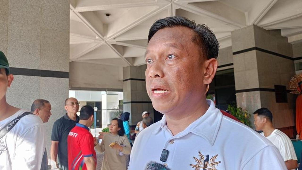 WFH Jakarta Timur: Wali Kota Munjirin Pastikan Layanan Publik Tetap Optimal