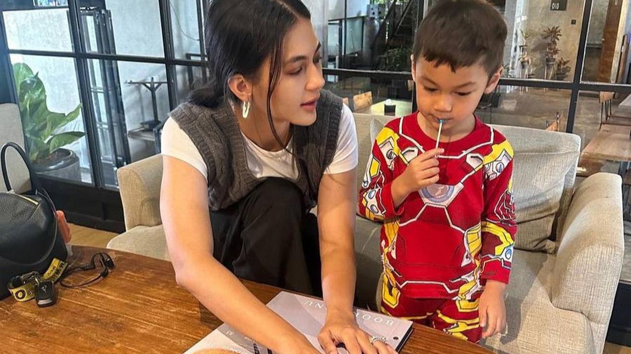 Postingan Paula langsung menuai banyak komentar dari netizen. Mereka menuliskan berbagai komentar.<br>