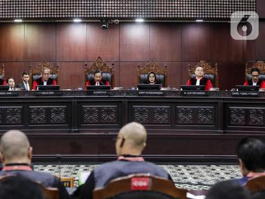 Mahkamah Konstitusi (MK) menggelar sidang uji materiil Undang-Undang nomor 28 tahun 2014 tentang Hak Cipta di Gedung Mahkamah Konstitusi, Jakarta, Kamis (10/7/2025). (Liputan6.com/Herman Zakharia)