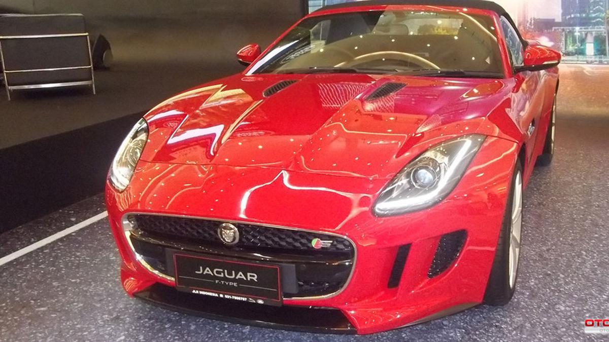 Mobil Premium di Indonesia: Lebih dari Sekadar Kendaraan, Sebuah Pernyataan Gaya Hidup