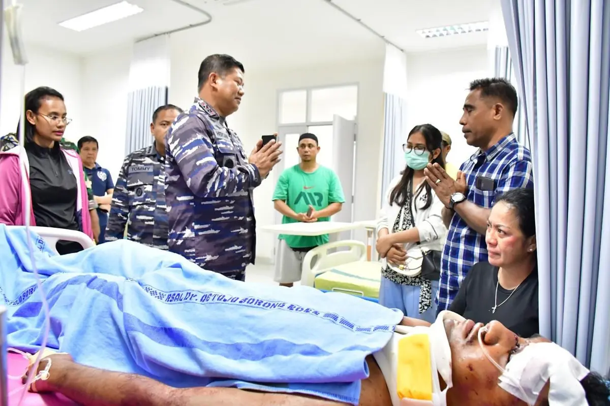 Panglima Komando Armada III, Laksamana Muda TNI di RSAL dr. Oetojo Kota Sorong (Istimewa)