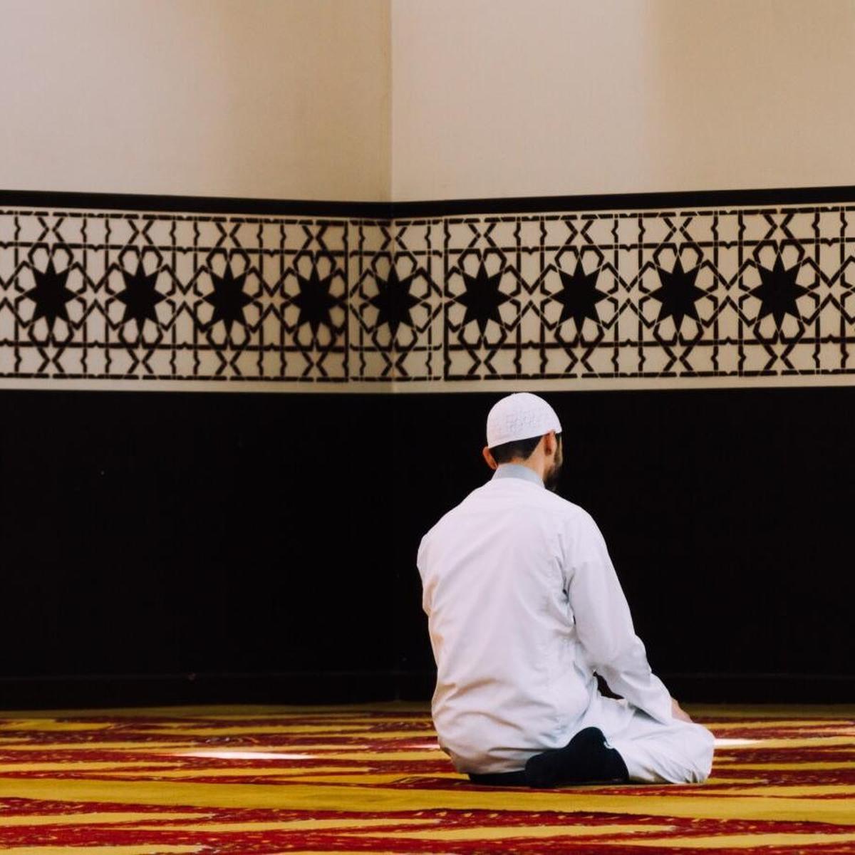 ilustrasi sholat